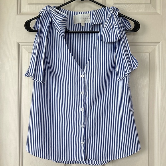 J.O.A Los Angeles Blouse Women's Blue Striped Bow Shoulder Button Up Top - Picture 2 of 8
